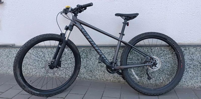 Horské kolo Specialized Rockhopper Comp 27,5"