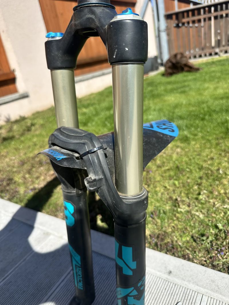 Vidlice fox float performance 