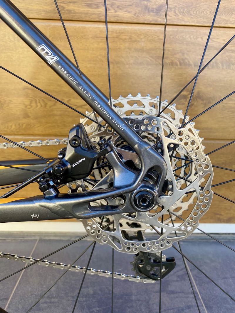 🔥🔥🔥 Specialized Fuse vel. L, doprava ZDARMA + roční záruka na rám 🤝🤝🤝