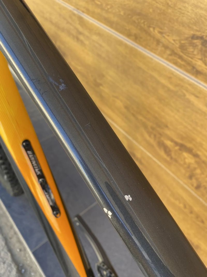 🔥🔥🔥 Specialized Fuse vel. L, doprava ZDARMA + roční záruka na rám 🤝🤝🤝