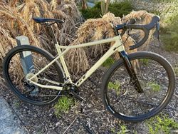 GT Grade Comp M Tan