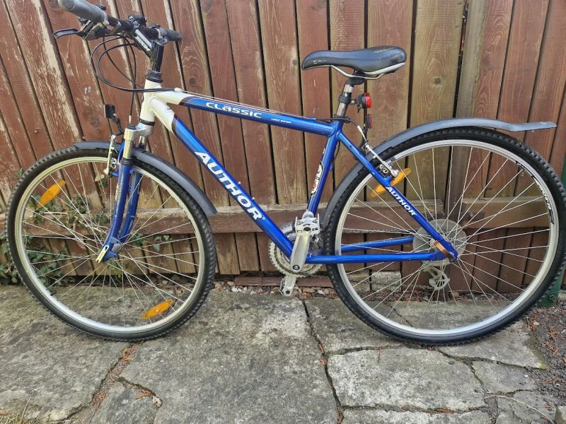 Prodám trekingové kolo Author 