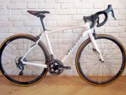SPECIALIZED ROUBAIX na Shimano ULTEGRA, 52cm. ZÁNOVNÍ. 1ROK ZÁRUKA