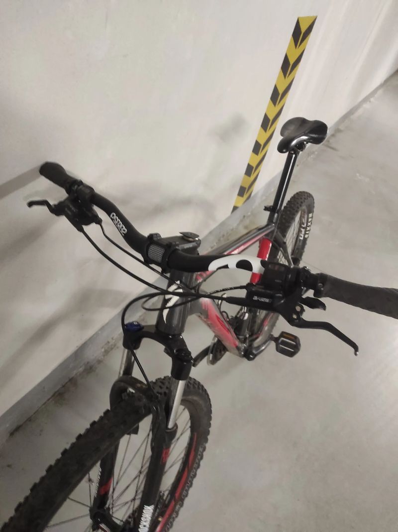 Specialized Rockhopper Comp 29 (XL) horské kolo