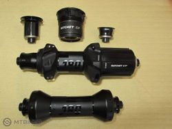 DT Swiss 180 ceramic straightpull 