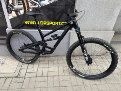 YT Industries capra CF Mullet core 3