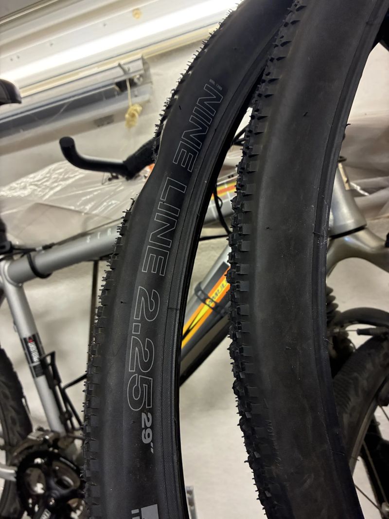 Pláště 2 ks, WTB Nine Line 29" 2.25", nové