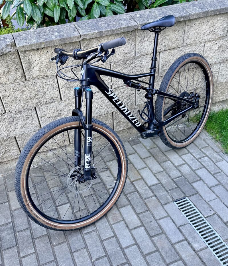 Specialized Epic carbon, vel. M