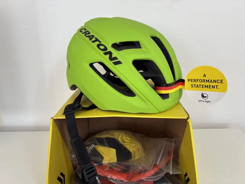 Helma Cratoni C-Pro lime rubber 