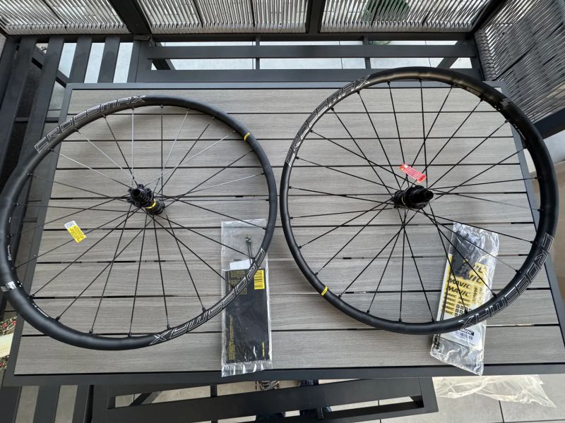 29" kola Mavic Crossmax SL S - nova
