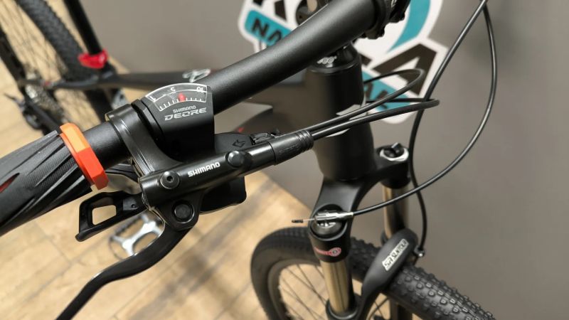 MRX Barbus FS 27,5 DEORE 1x10 černo-červený