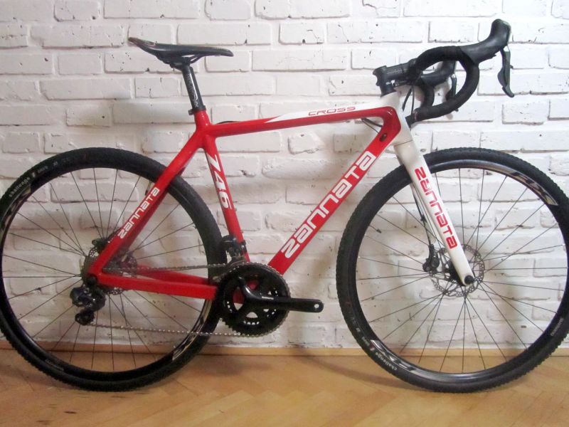 ZANNATA CROSS na Shimano ULTEGRA Di2, 54 cm. 1ROK ZÁRUKA