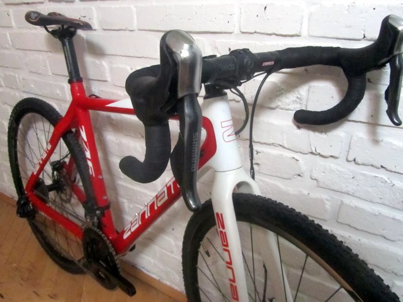 ZANNATA CROSS na Shimano ULTEGRA Di2, 54 cm. 1ROK ZÁRUKA