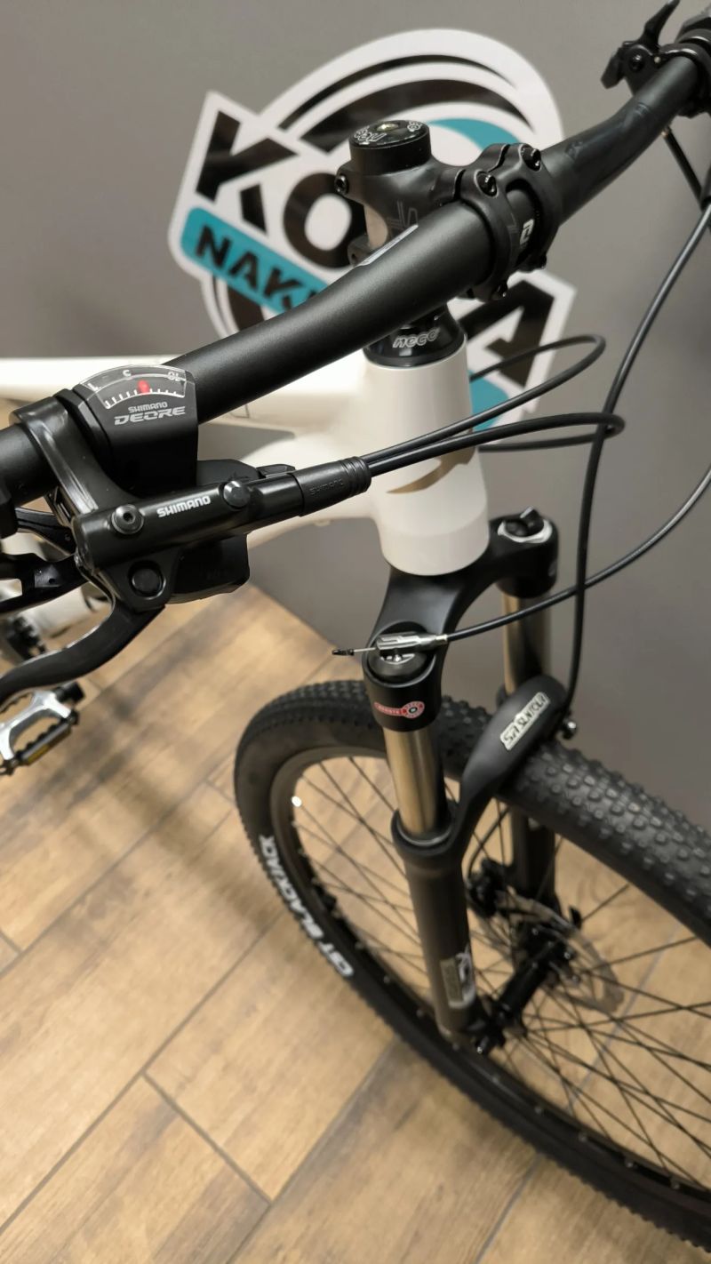 MRX Barbus FS 27,5 DEORE 1x10 bílo-zlatý