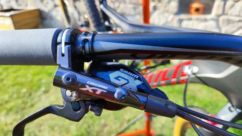 Specialized Epic Marathon