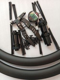 Zapletená karbonová kola 38 mm