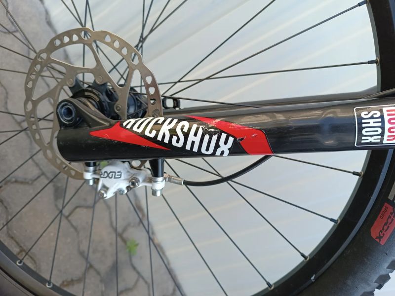 Závodní dětské kolo XS 27,5"