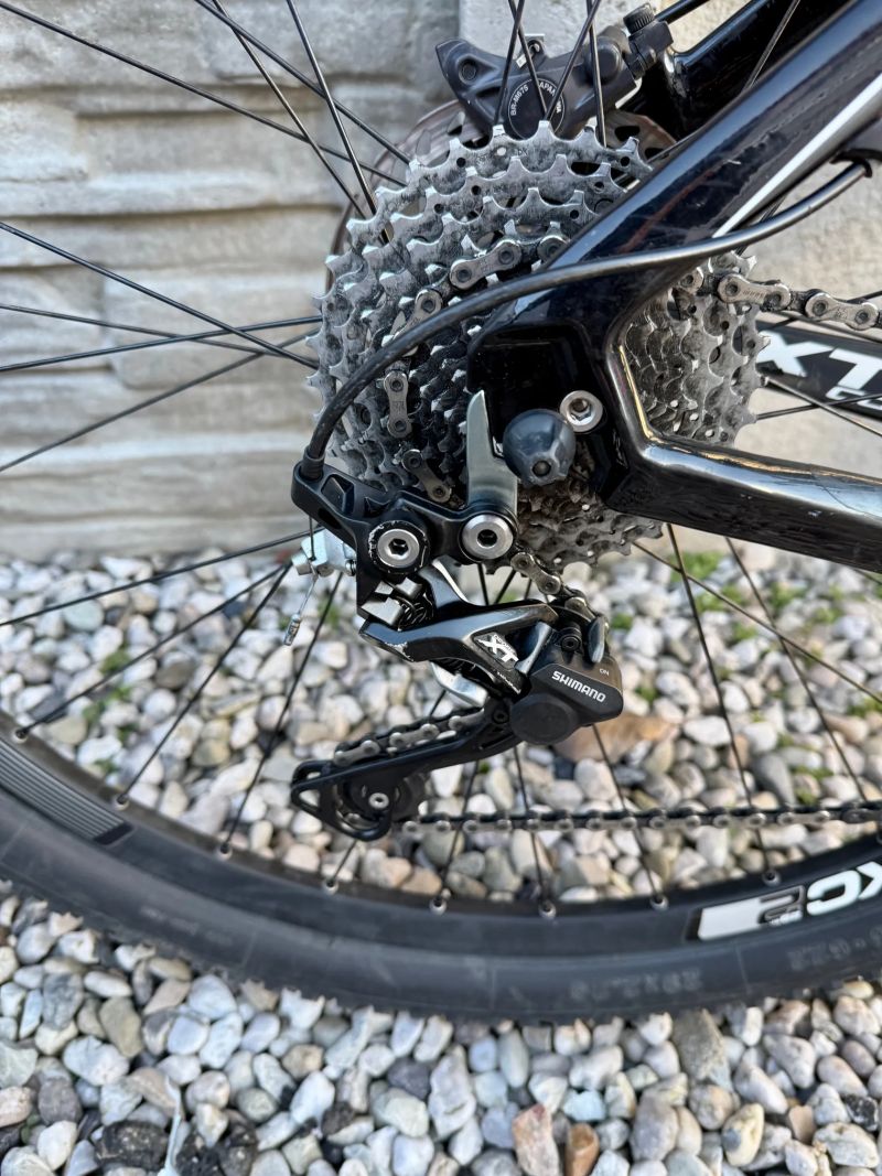 Karbonový Giant XTC 