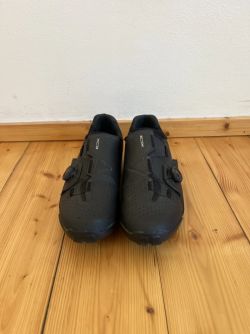 Shimano tretry XC3 černé.