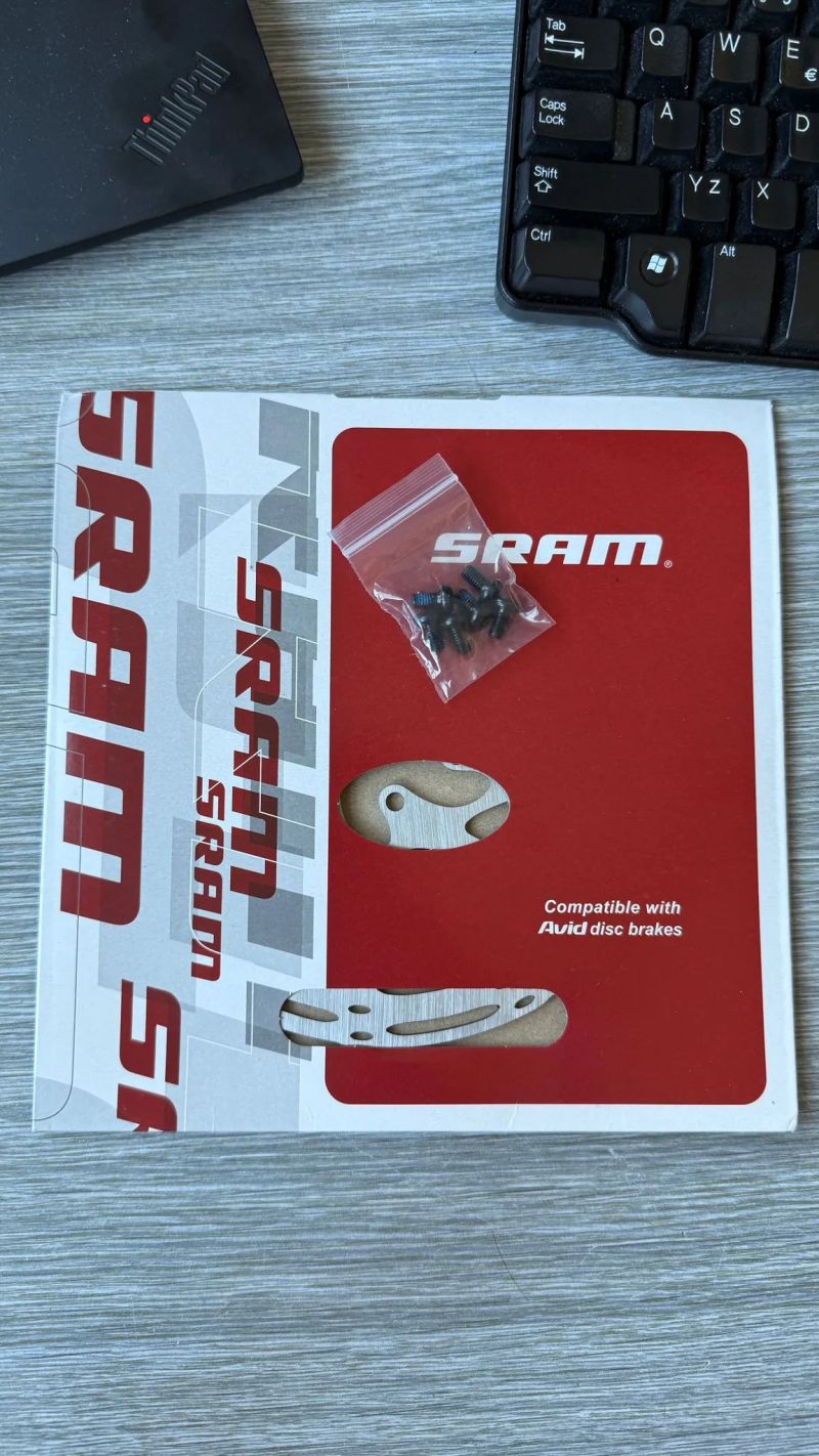 Kotouč Sram 180mm Nový