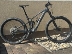 TREK FUEL EXE 5 nové elektro