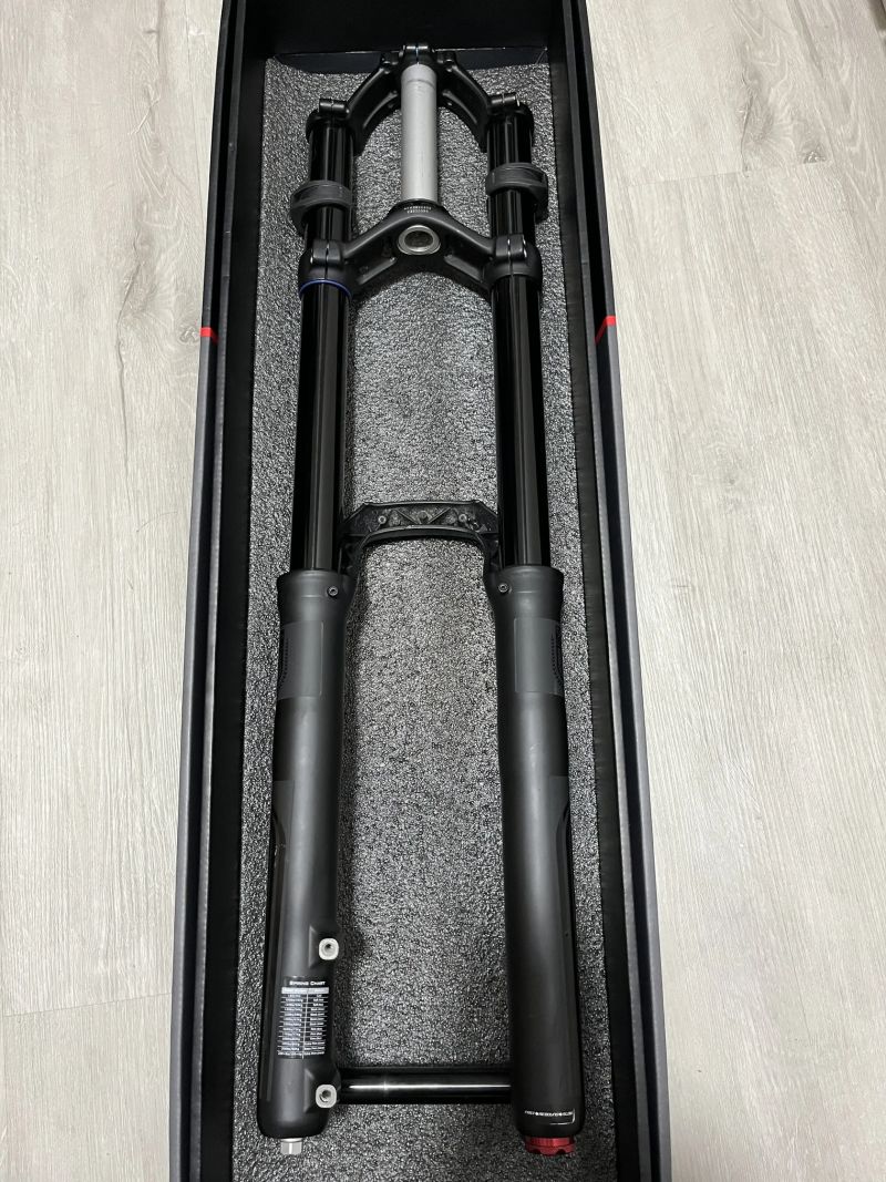 DH vidlice X-Fusion RV1 HLR - 27,5/26