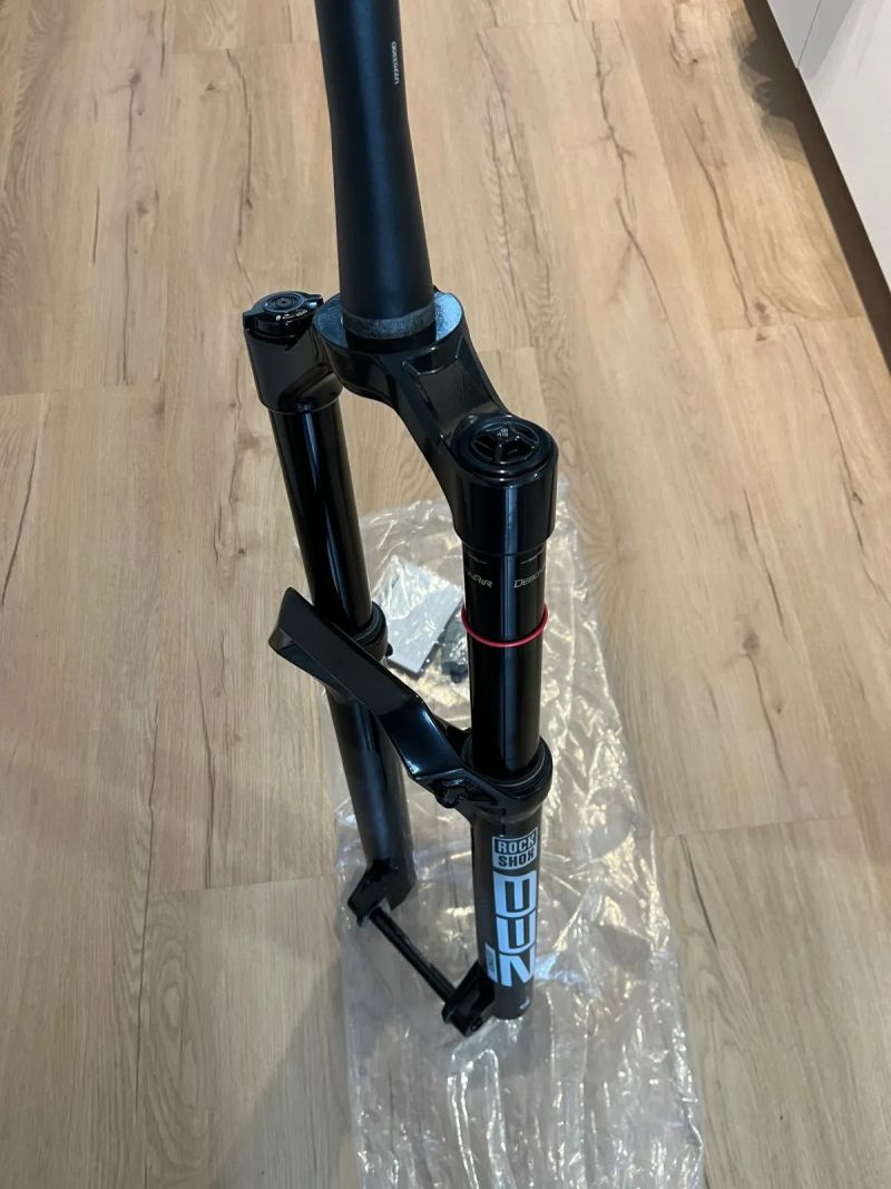 New Rockshox ZEB 29 - 170 mm