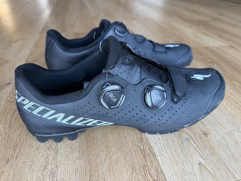 MTB tretry Specialized RECON 3.0