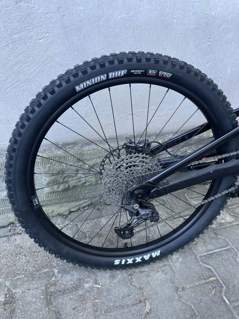 Rocky Mountain Powerplay A70, Fox 38, 108Nm, 1000W, XL, nová kola