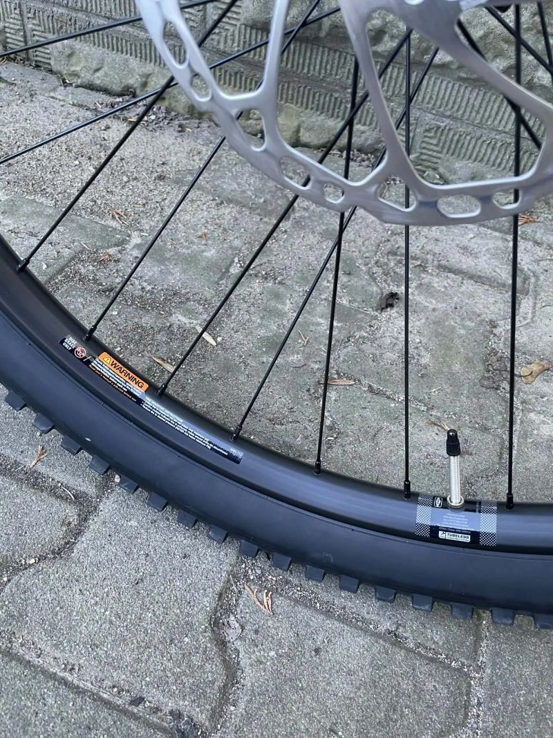 Rocky Mountain Powerplay A70, Fox 38, 108Nm, 1000W, XL, nová kola