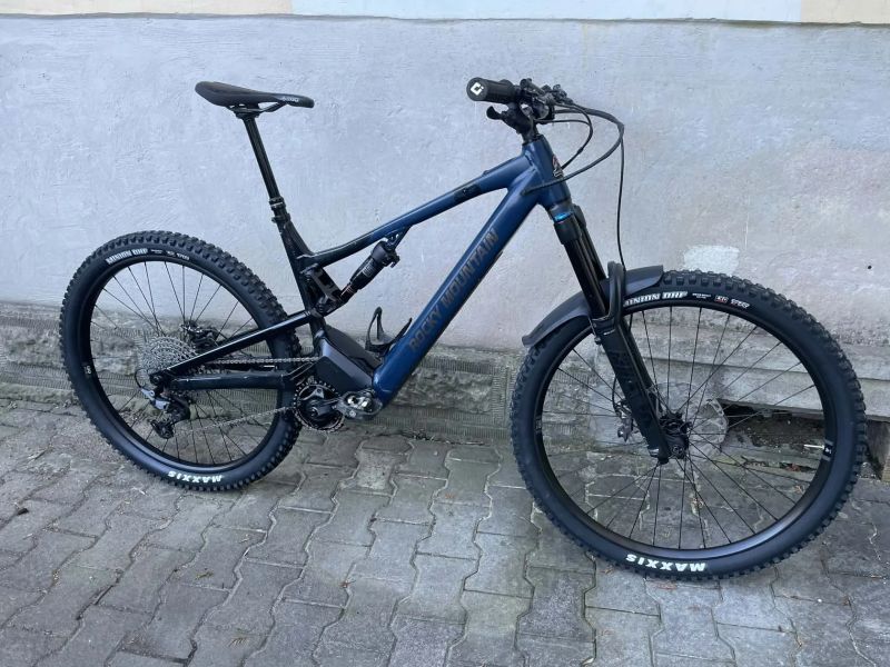 Rocky Mountain Powerplay A70, Fox 38, 108Nm, 1000W, XL, nová kola