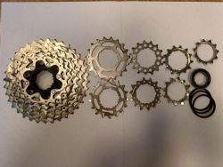 Kazeta SHIMANO 105 CS-HG710 12s 11/36