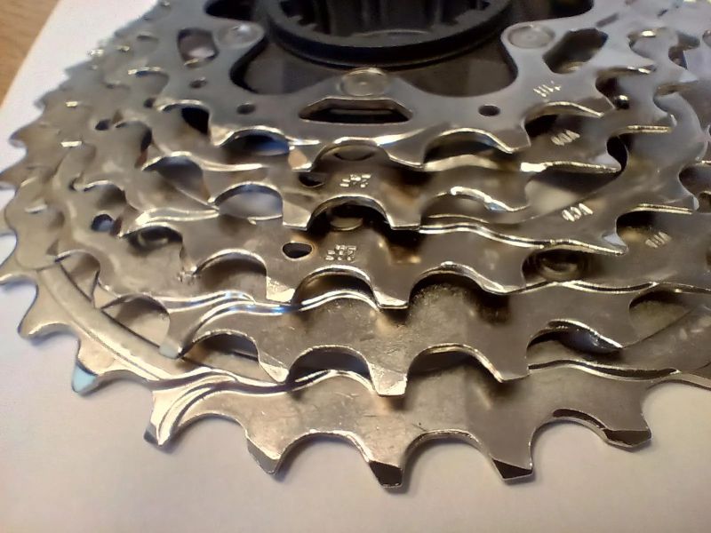 Kazeta SHIMANO 105 CS-HG710 12s 11/36