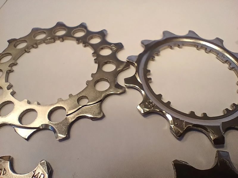 Kazeta SHIMANO 105 CS-HG710 12s 11/36