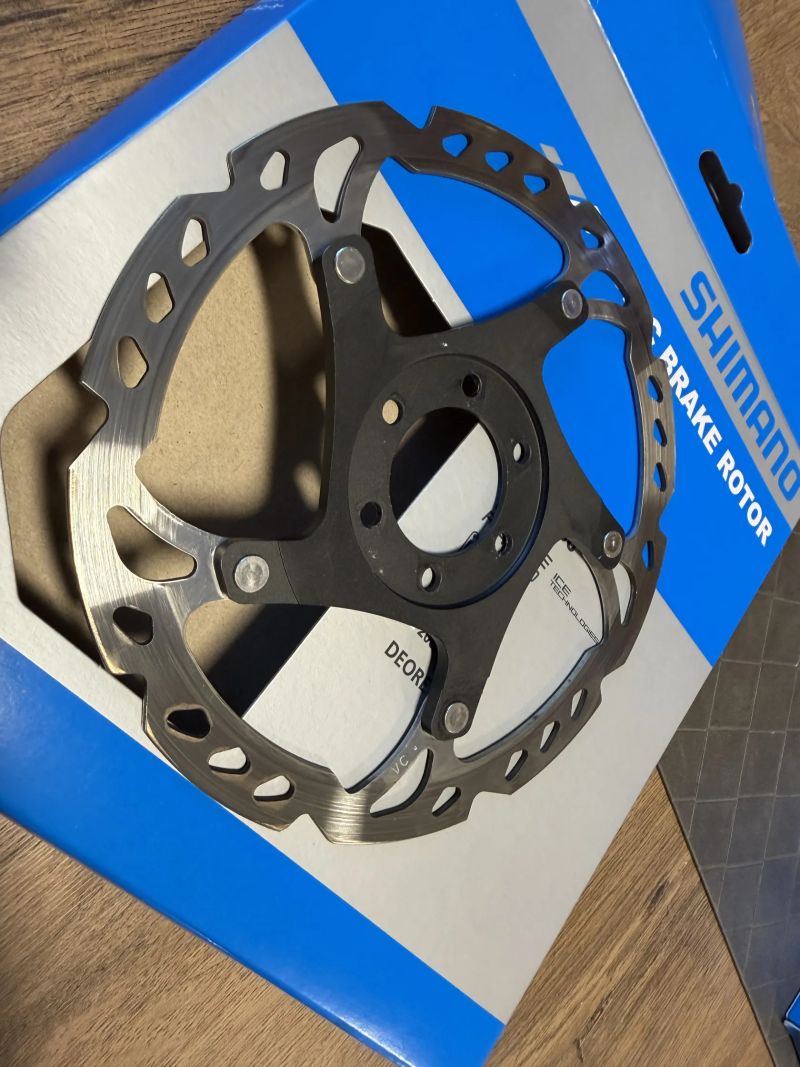 Brzdový kotouč Shimano XT SM-RT76-S (160cm)