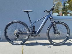 = Giant Stance E+ 1 vel M =