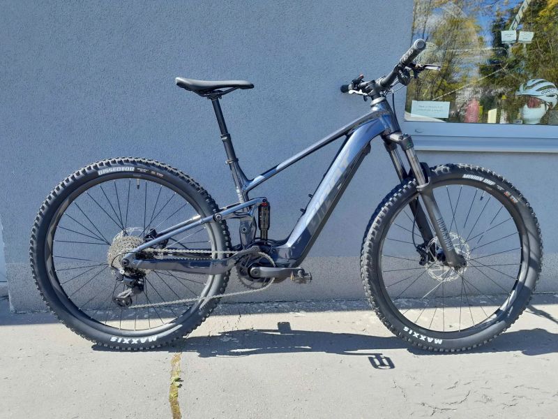 = Giant Stance E+ 1 vel M =