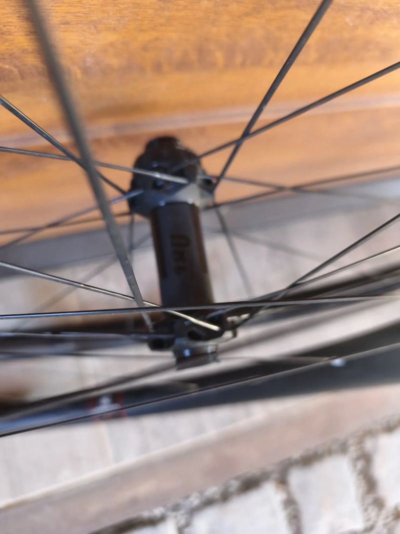 Zapletená kola Reserve 28XC na Boost nábojích DTswiss 180 SP CL 29"