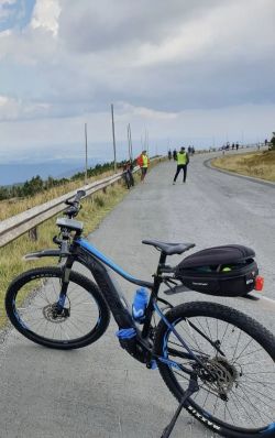 Giant Phantom E+ 2020 málo jetý - do dvou tkm