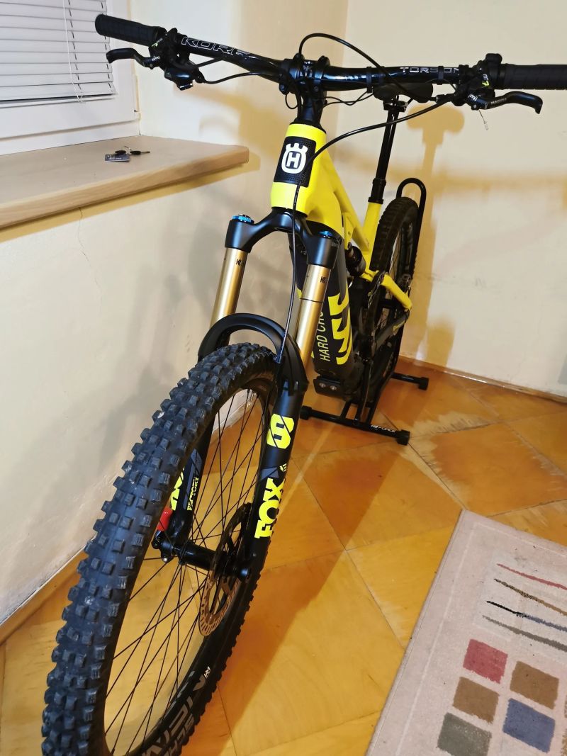 Husqvarna Hard Cross 5