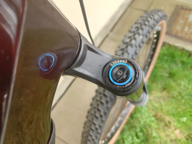 Cube stereo hybrid 140