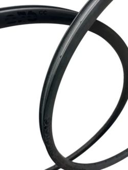 karbobové ráfky 26 MTB 32děr šířka 24 20mm váha 330g NOVÉ