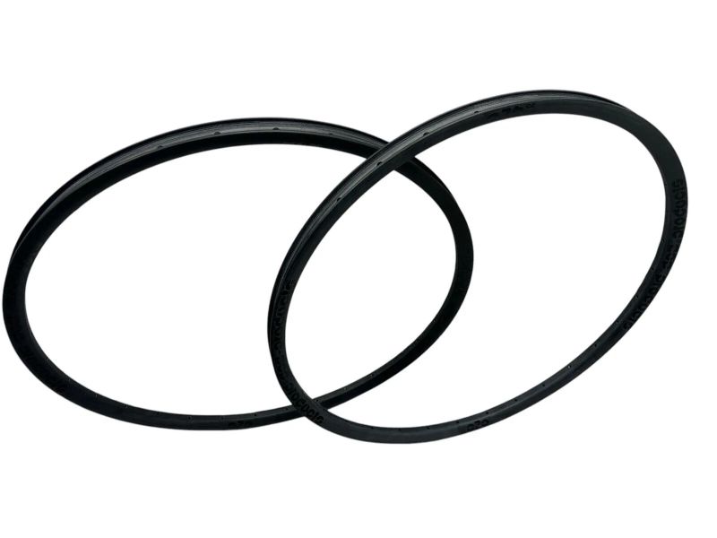 karbobové ráfky 26 MTB 32děr šířka 24 20mm váha 330g NOVÉ