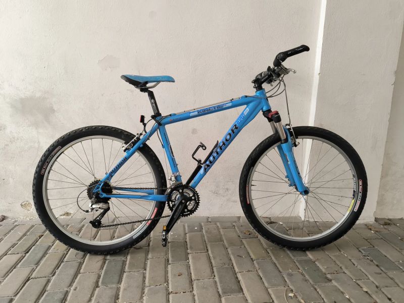 Dámské horské kolo Author