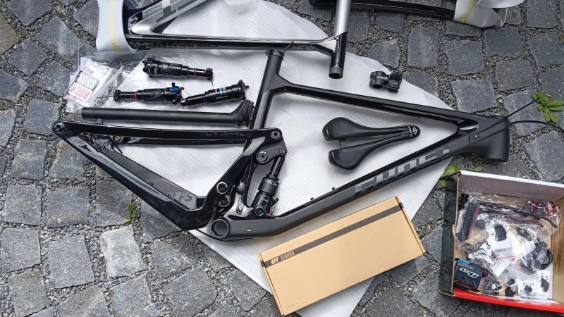 rám karbon GHOST Lector FS SF Worldcup a Advanced vel.L