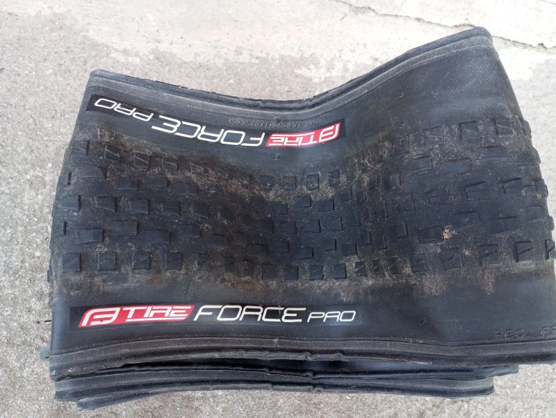 Force Lite Pro 29 x 2,0" kevlar (2 ks)