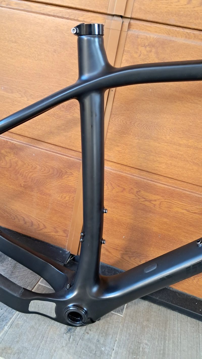 celokarbonová rámová sada VPace C3M pro 29 kola velikosti L 48cm pro 170-185cm