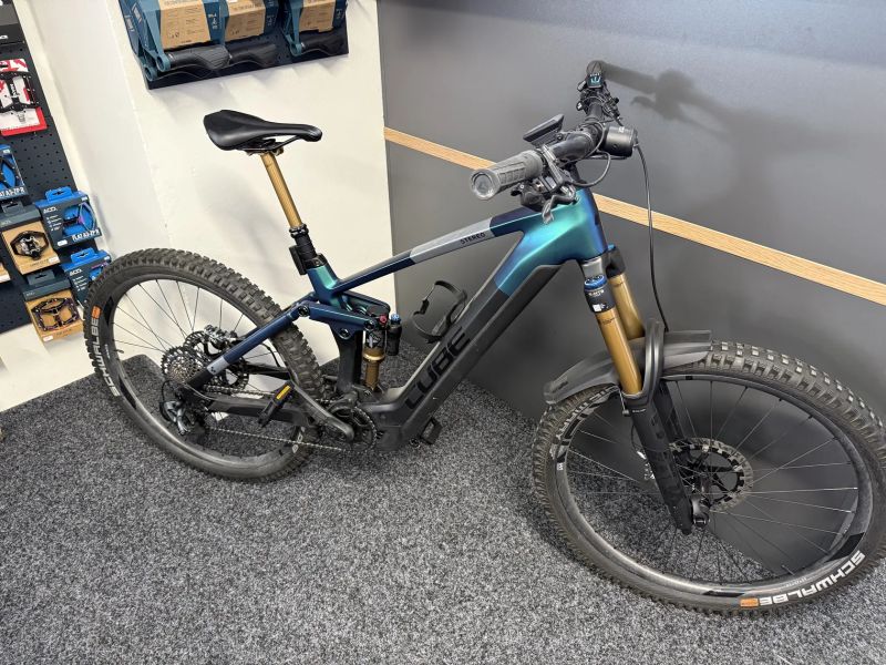 CUBE Stereo Hybrid 160HPC SLT 750 vel.M 2024 648KM KARBON