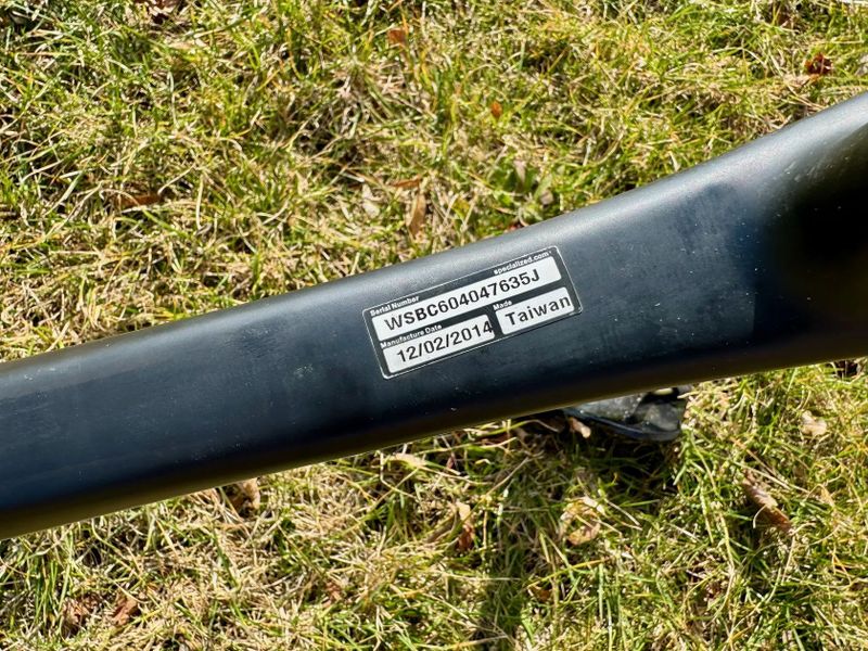 Specialized Sirrus Expert Carbon Disc. Velikost M,10,5kg