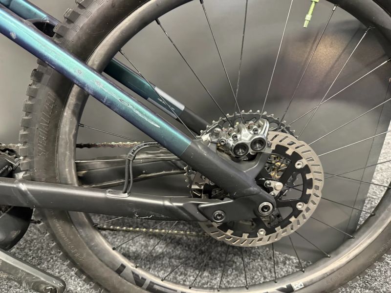 CUBE Stereo Hybrid 160HPC SLT 750 vel.L 2024 1562KM KARBON